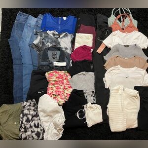 ❌SOLD❌ Xs Womens Clothes